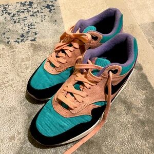 Nike Air Max 1 - Have a Nike Day